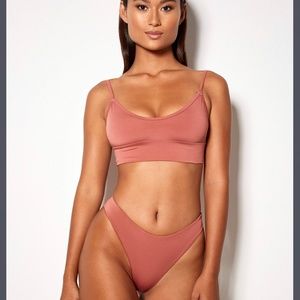 Gooseberry intimates swim